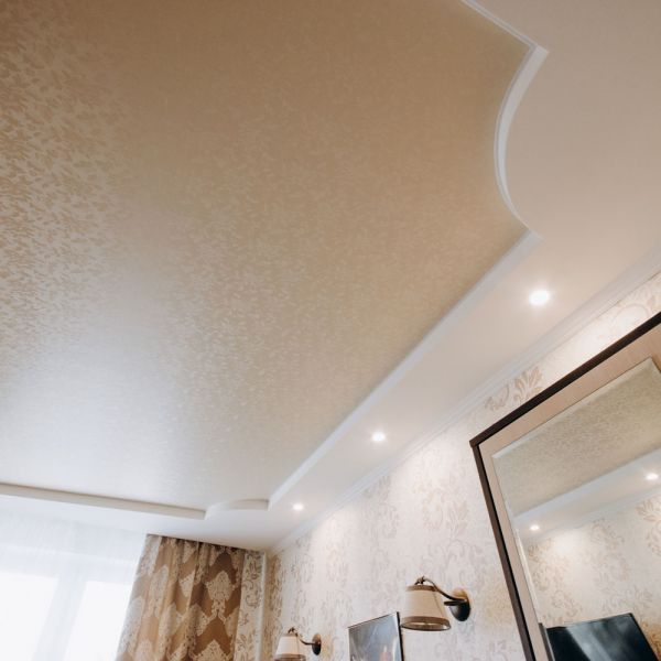 Фактурные натяжные потолки