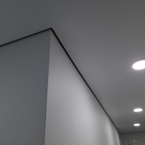 Теневые натяжные потолки