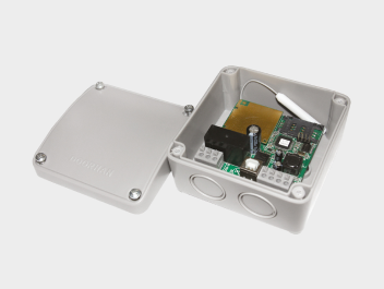 GSM-модуль для приема сигнала с мобильного телефона и передачи управляющей команды для запуска электропривода. GSM-модуль для приема сигнала с мобильного телефона и передачи управляющей команды для запуска электропривода.